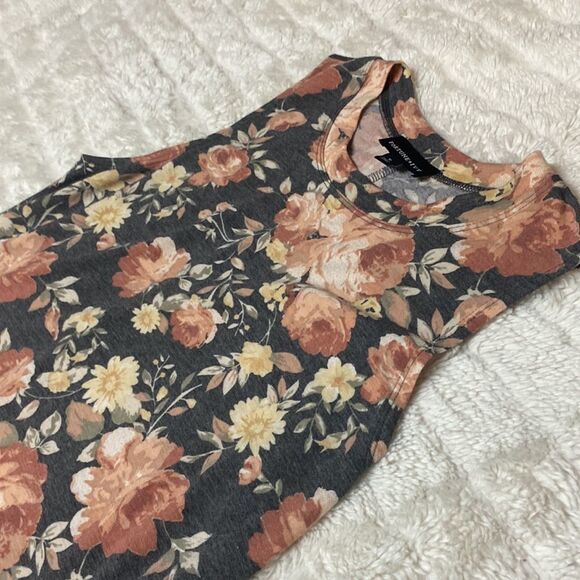 Fortune + Ivy Desert Rose Pale Flower with Grey Jersey Knit Background - Picture 3 of 12